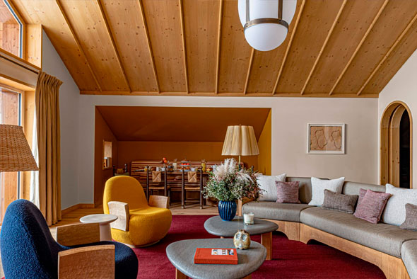 Rooms, suites and chalets in absolute comfort Rooms, suites and chalets in absolute comfort