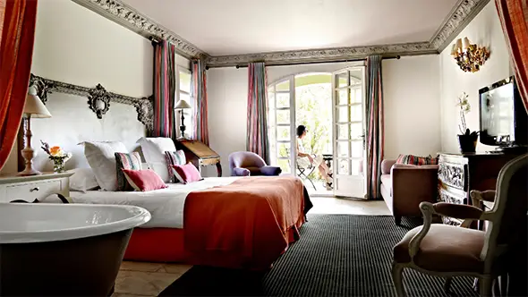 Prestige Room with a lounge area and panoramic sea views.