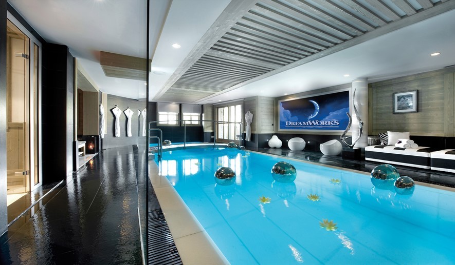 Karakoram Chalet K2 Courchevel pfrent.com 