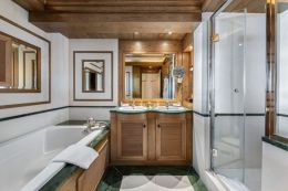 Junior Suite Double Bay 