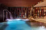Fouquets courchevel spa pool
