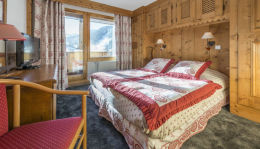 Small Classic Room