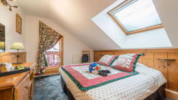 Triple Traditional Room