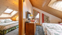 Family Room 5 persons