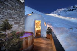 Igloo-Pod Experience