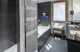 Junior Prestige Suite