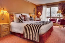 Quad King Bed Mountain View
