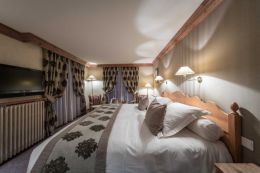 A Superior Room