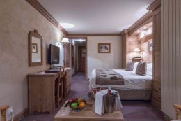 B Superior Room