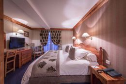 B Category Room