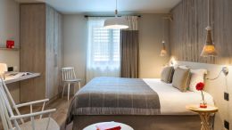 Les Cosmique Triplex Apartment