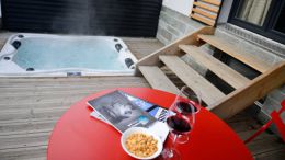 Les Cosmique Triplex Apartment