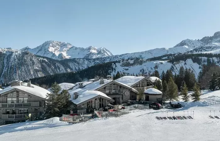 The hotel chalets seen from the piste at Le K2 Altitude, Courchevel 1850