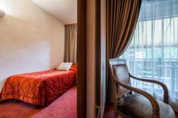 Junior Suite +