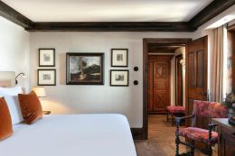 Premier Room