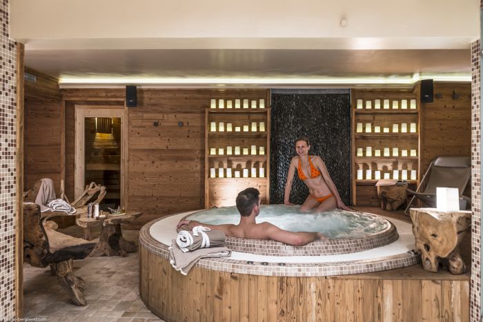 Jacuzzi