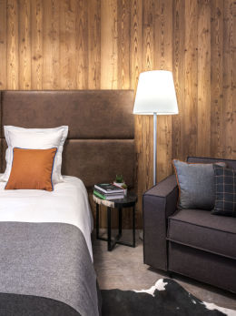 Superior Cocoon Room