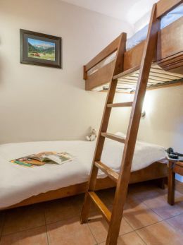 Standard Apartment - 1/2 bedrooms, 5 people
