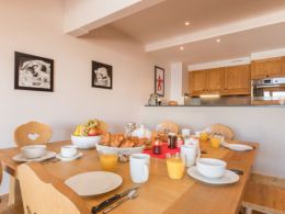 Standard large apartment - 4 bedrooms
