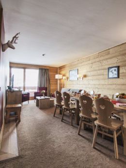 Superior large apartment - 3 bedrooms