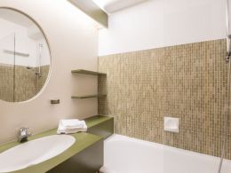 Eco-Standard Studio - 4 people - Cabin and balcony, south facing