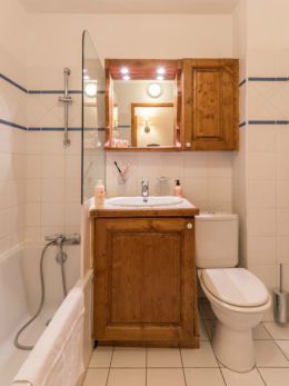 Standard large apartment - 4 bedrooms