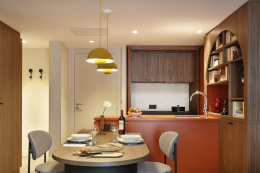 Apartment 5 people