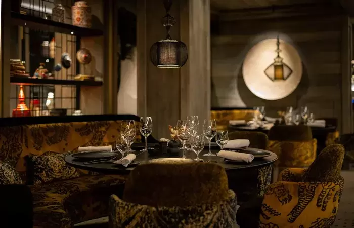 A laid table at Le Bottleneck, Le K2 Chogori, Val d'Isere