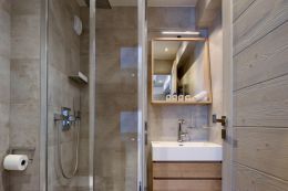 A02 - Apartment 2 bedrooms and 1 cabin - 85 m²