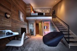 Junior Suite Mezzanine 
